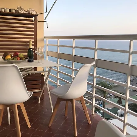 Casa Torre - Vistas Al Mar דירה *