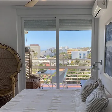 דירה Casa Torre - Vistas Al Mar טורמולינוס